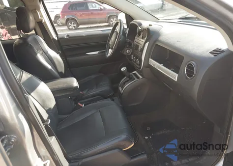 2016 Jeep Compass High Altitude Edition z USA, uszkodzony, nr VIN 1C4NJDEB8GD745926